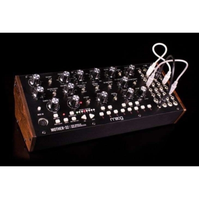 Moog Mother 32