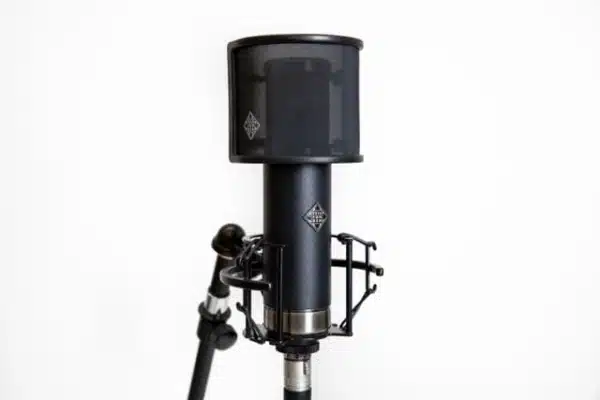 Telefunken PL05 - original pop filter