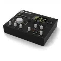 Elektron Analog Heat MKII – Cyber Farm