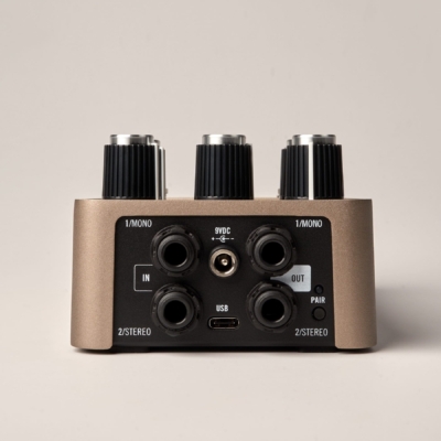 UAFX Astra Modulation Pedal