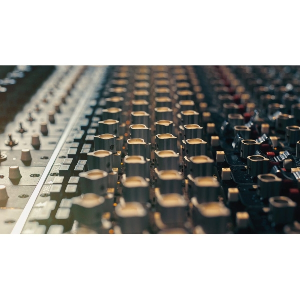 UAD LUNA API Vision Console Emulation Bundle