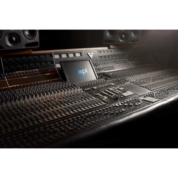 UAD LUNA API Vision Console Emulation Bundle