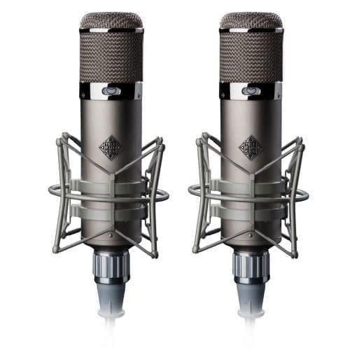 Stereo microphones at Cyber ​​Farm