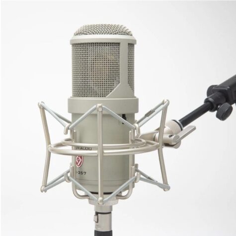 Lauten Audio Clarion FC-357