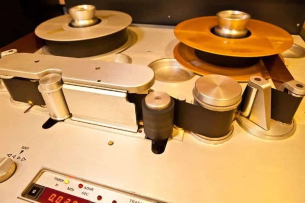 UAD Studer A800 Multichannel Tape Recorder