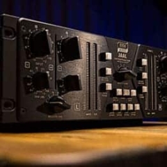 HUM  LAAL Look Ahead Analog Limiter