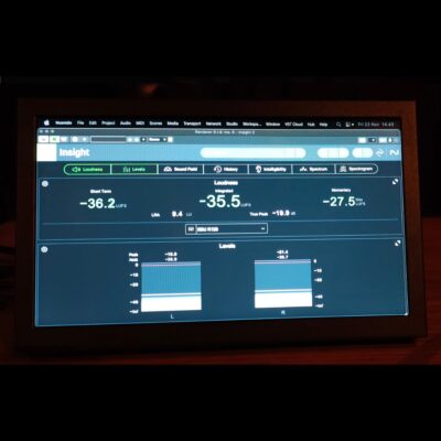 FarmerVision 7" HD Display+ Isotope Insight 2 Bundle