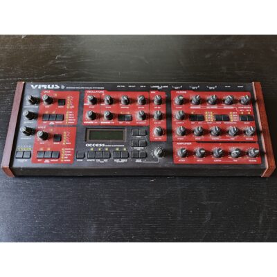 Access Virus B (Brugt)