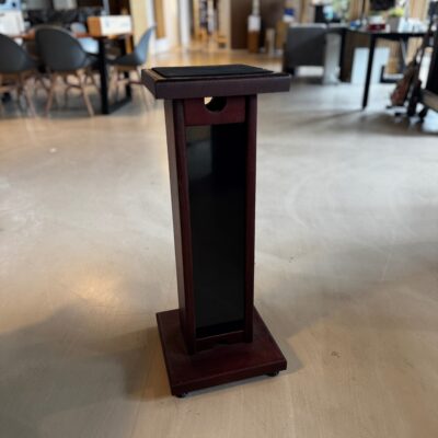 Zaor Monitor stand mahogony (brugt)