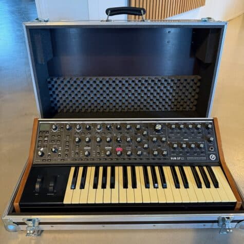 Moog Sub 37 Tribute (Used)