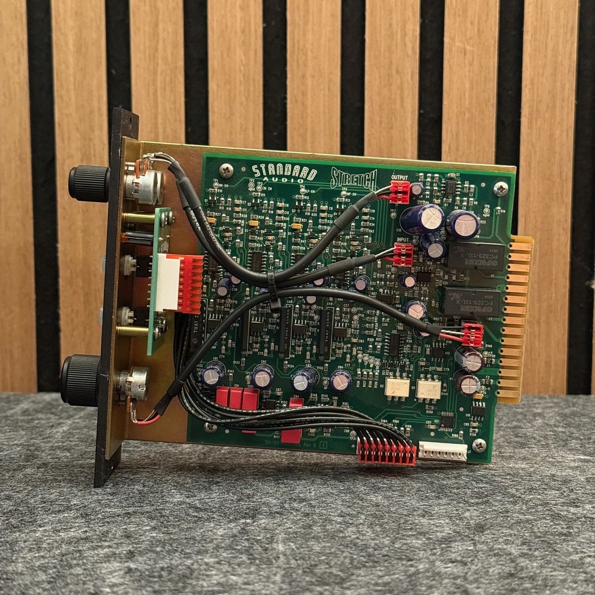 Standard Audio Strech (Used) - Image 2