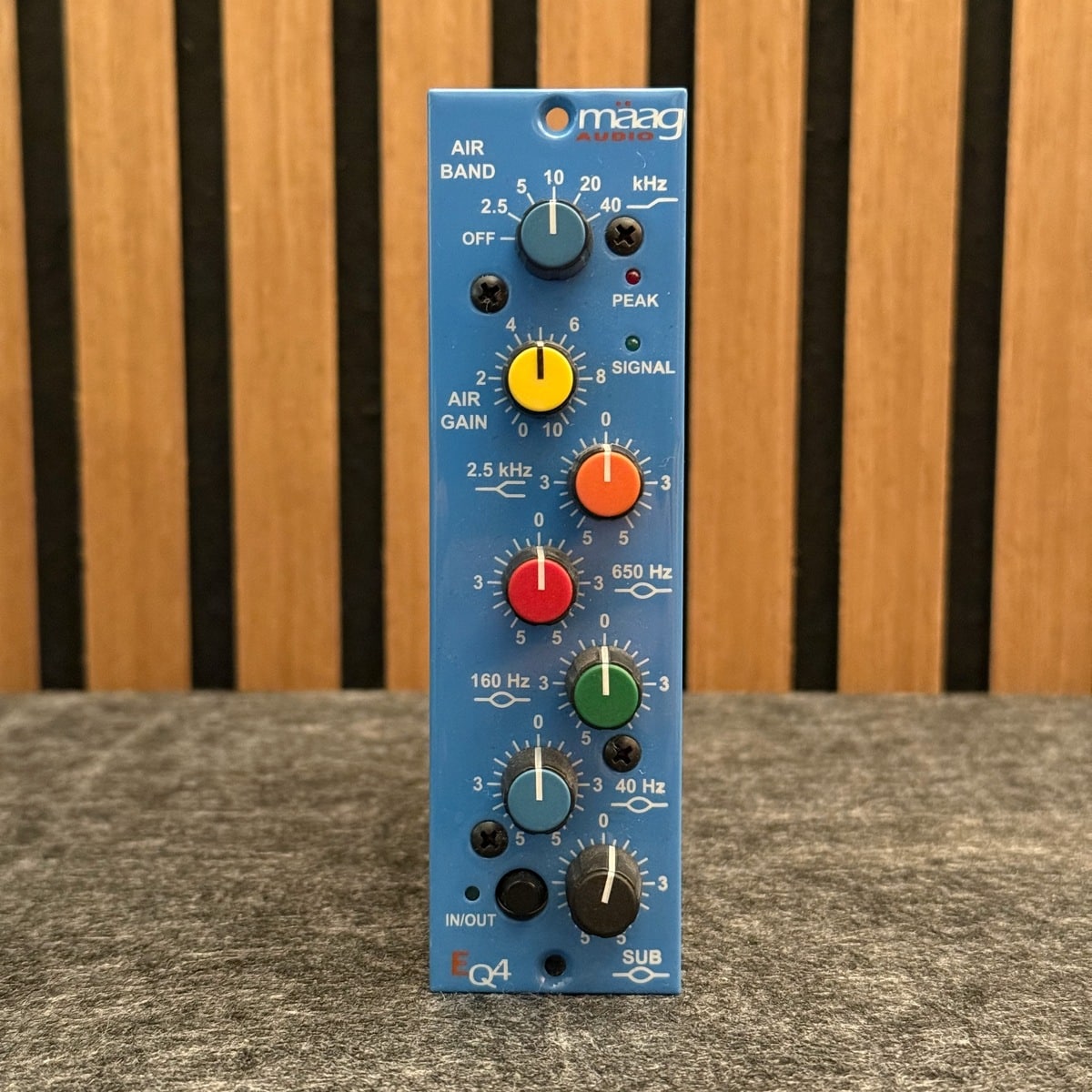 mäag EQ4 (Used) - Image 4
