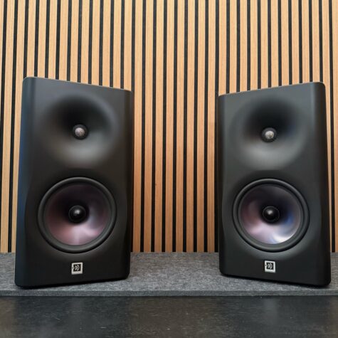 Dutch & Dutch 8C - Black/Natural (Used)